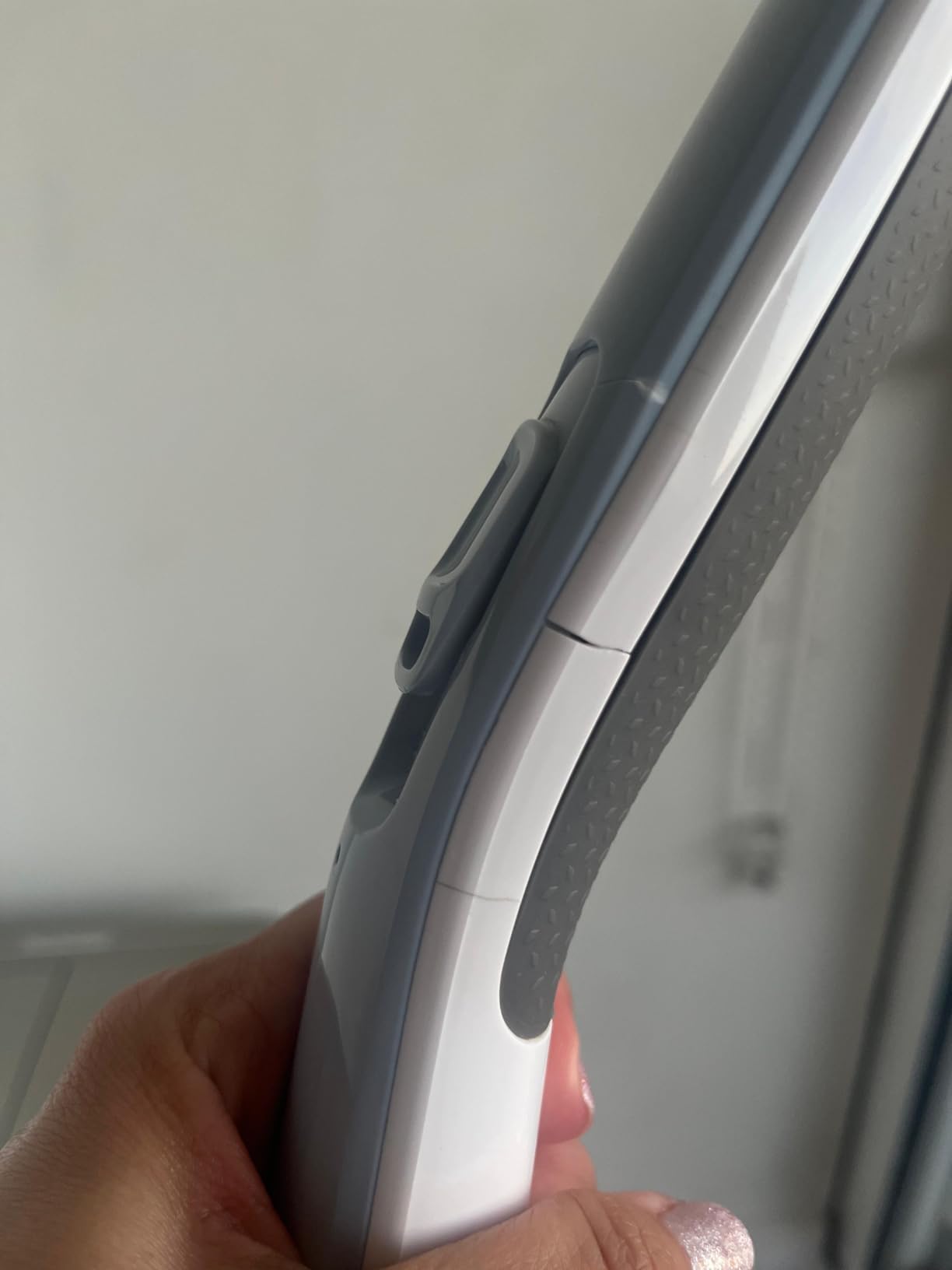 Kenmore DS1020 16V Cordless Stick Vacuum Lightweight 2-in-1 Handheld customer photo 2