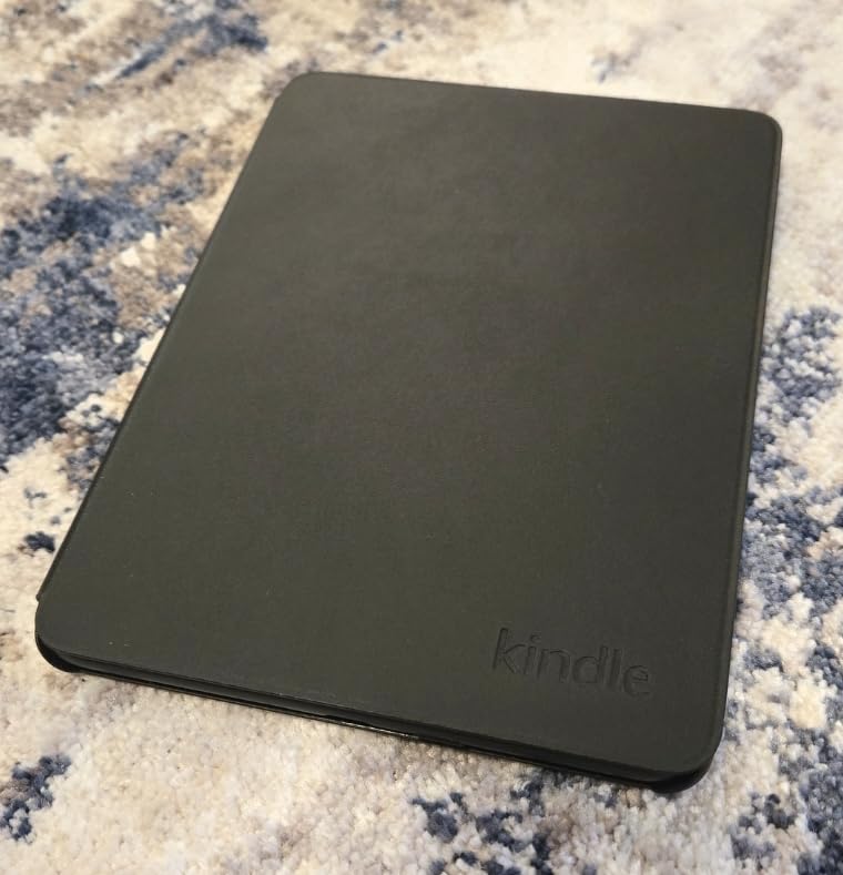 Amazon Plant-Based Leather Case- Lightweight, Protective Cover Designed with Sustainability in Mind for Kindle Paperwhite and Kindle Colorsoft customer photo 2