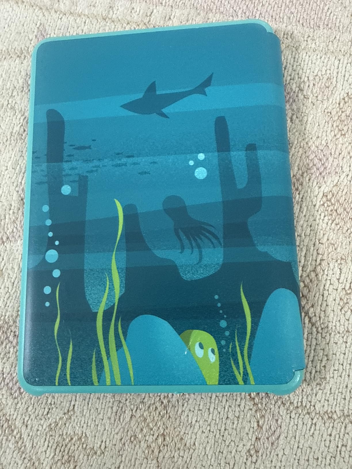 Amazon Kindle Kids 16GB (newest model) - If it breaks, we will replace it, includes ad-free books and cover, with glare-free display, faster page turns - Ocean Explorer customer photo 2