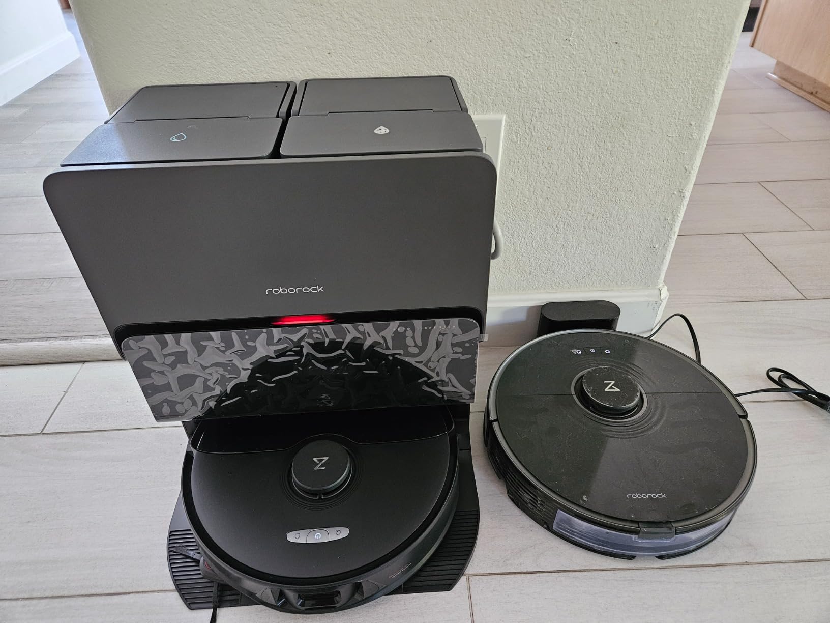 roborock S8 Max Ultra with Refill & Drainage System Robot Vacuum and Mop customer photo 1