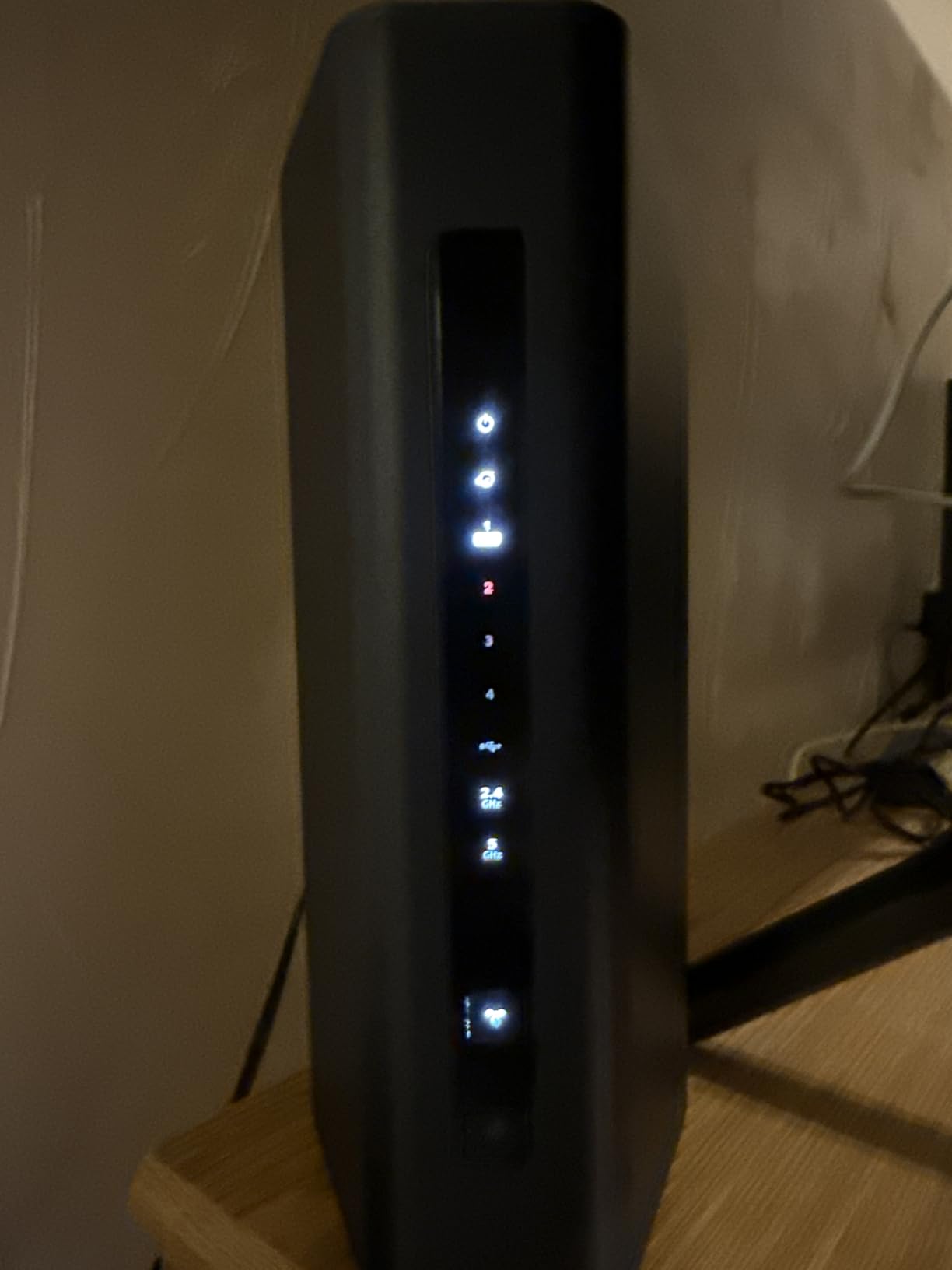 NETGEAR Nighthawk WiFi 7 Router RS200, Up to 2,500 sq ft, 6.5 Gbps customer photo 1