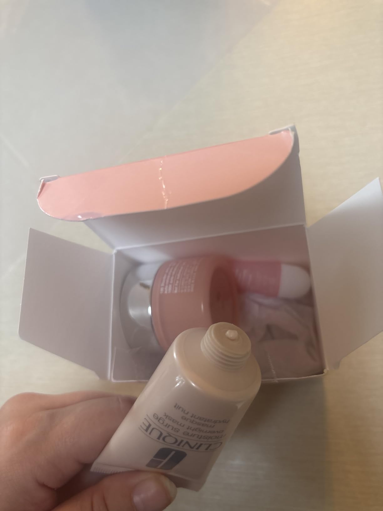 Clinique Hydration Heroes Gift Set | Moisture Surge 100H Moisturizer | Moisture Surge Overnight Mask | Lip Treatment | Hydrating + Glow | Includes 3 Travel Size Pieces customer photo 1
