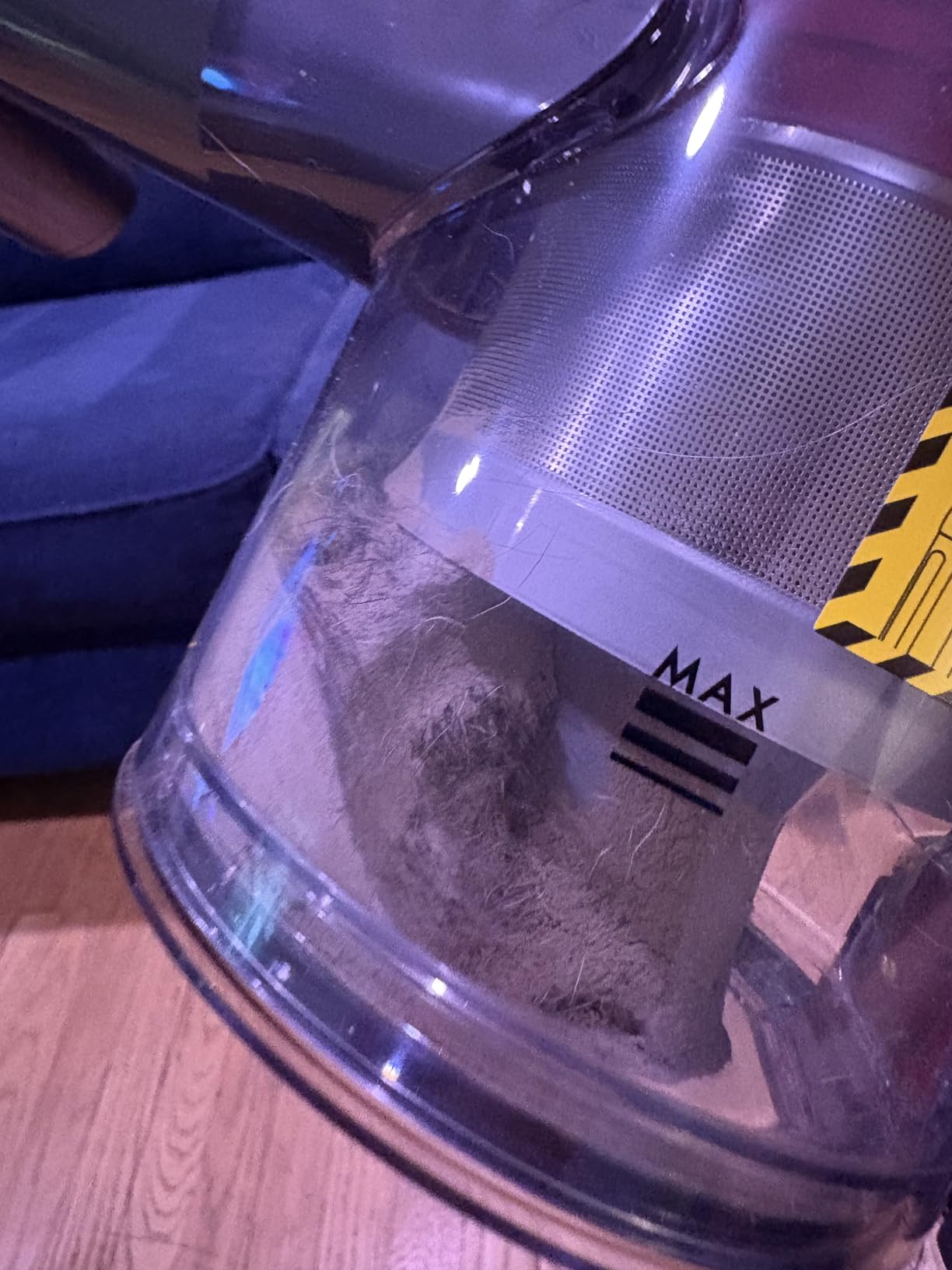 Dyson Car+Boat Handheld Vacuum, Cordless and Lightweight, Cleans Hard Surfaces and Upholstery, 115AW, 2 Power Modes, Up to 50 Minutes² customer photo 2
