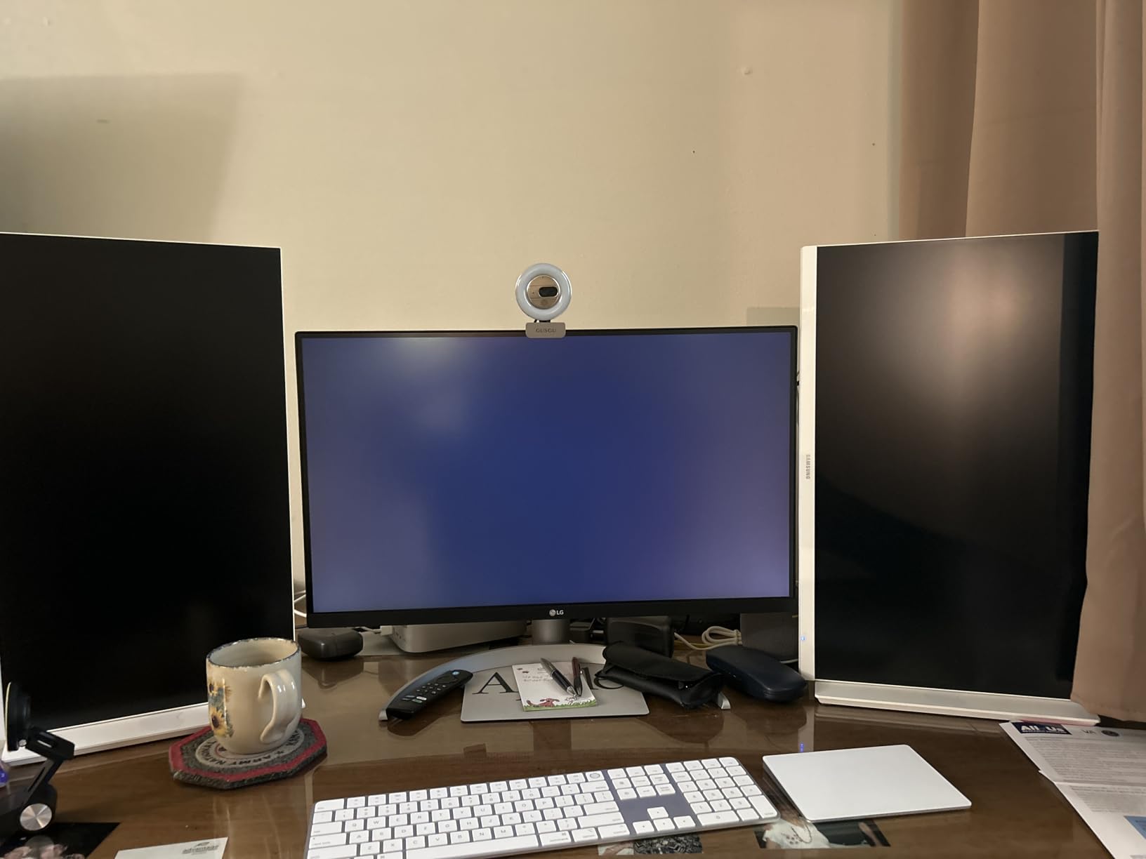 LG 27UP850K-W 27-inch Ultrafine 4K UHD IPS DisplayHDR 400 Computer Monitor customer photo 2
