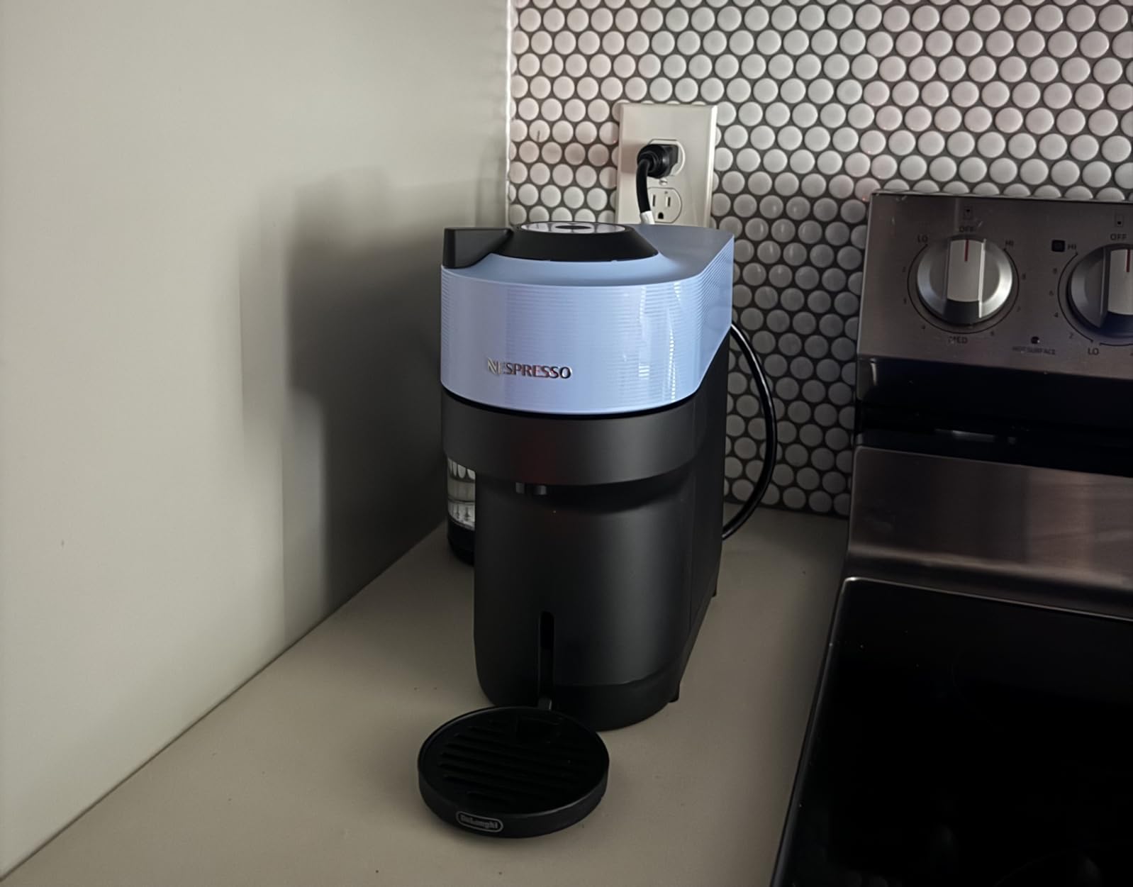 Nespresso Vertuo Pop+ Coffee and Espresso Machine by De'Longhi, Black customer photo 1
