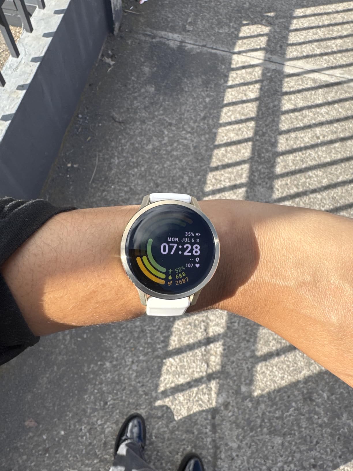 Garmin Venu® 4, Advanced Fitness Smartwatch, 45mm, Black Silicone customer photo 1