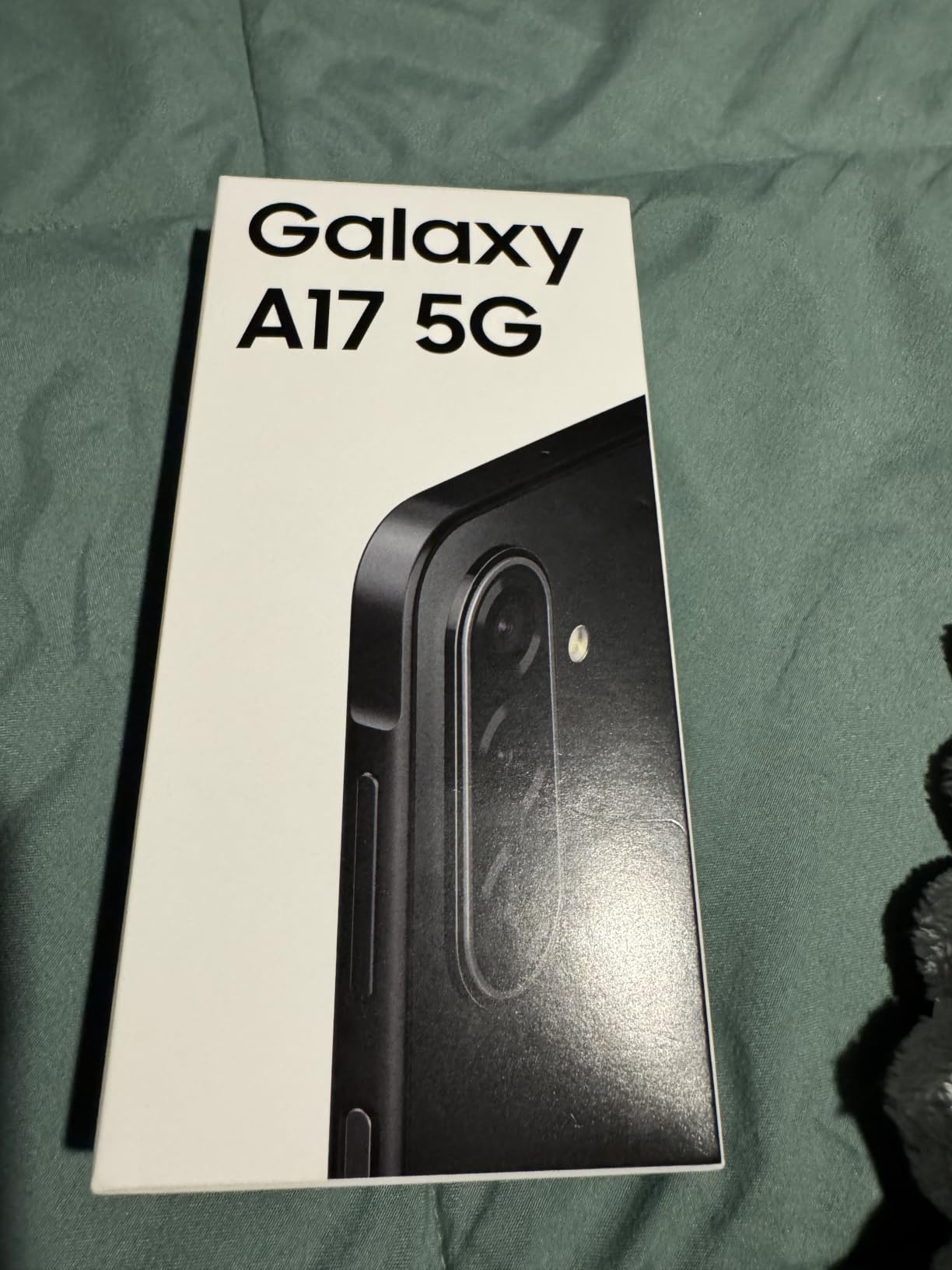 Samsung Galaxy A17 5G Smart Phone 128GB, US 1 Yr Manufacturer Warranty Blue customer photo 2