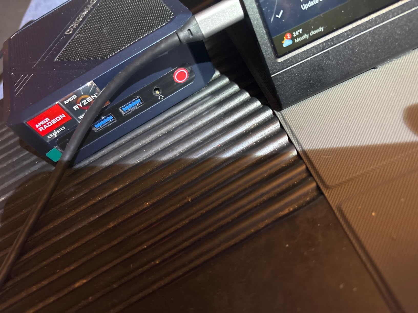 C4 SE Mini PC, Ryzen 5 3500U (up to 3.7GHz), 8GB DDR4 256GB NVMe SSD customer photo 2