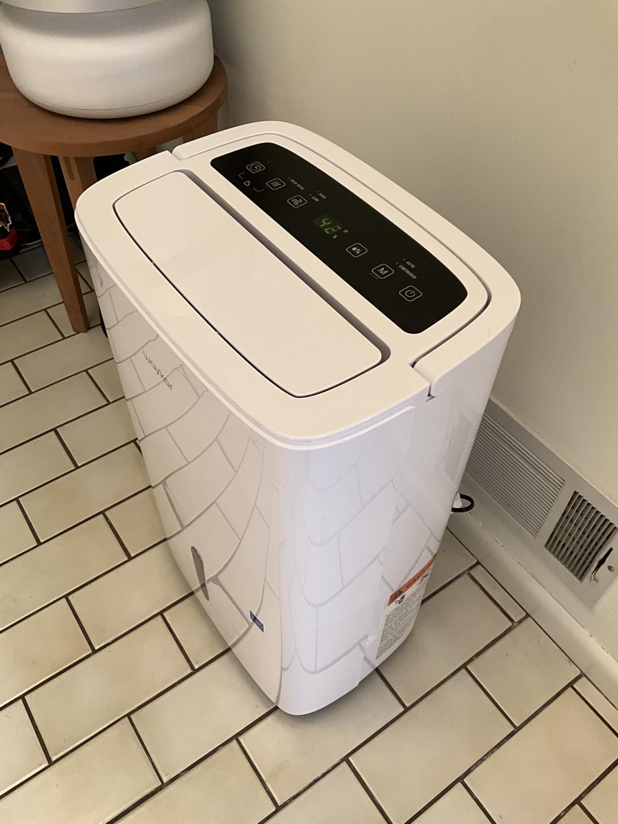 Waykar 34 Pints 2025 Most Efficient Energy Star Dehumidifier for Home & Basement, Ideal for Spaces up to 2,000 Sq. Ft. with Auto or Manual Drainage, 0.62-Gallon Water Tank customer photo 2