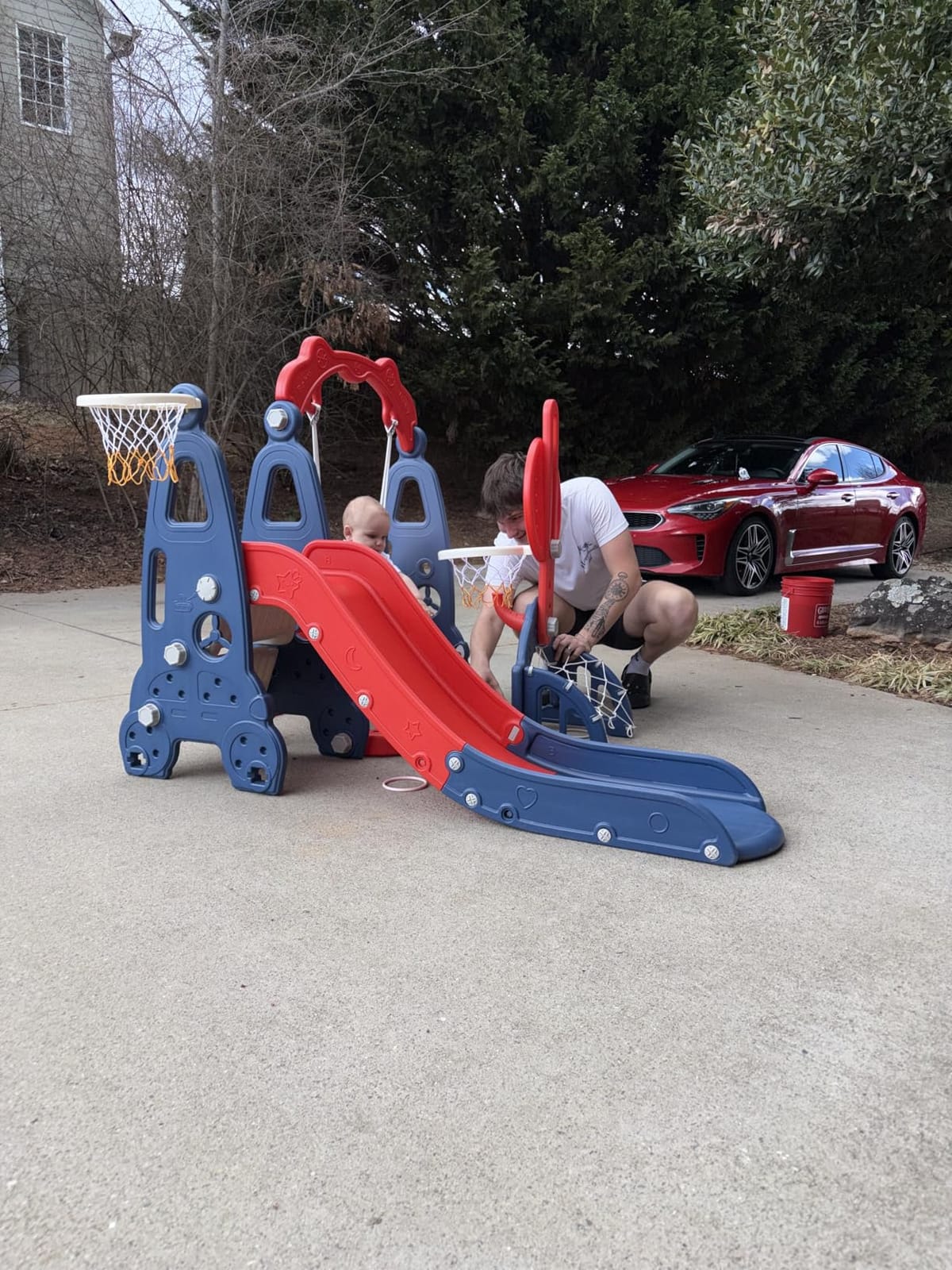 NYEEKOY 6 in 1 Toddler Slide and Swing Playset customer photo 2
